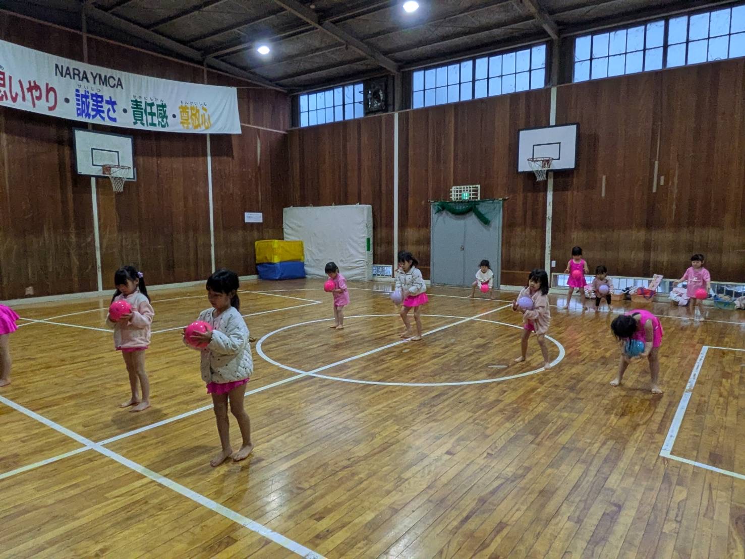 幼児新体操クラス｜公益財団法人 奈良YMCA